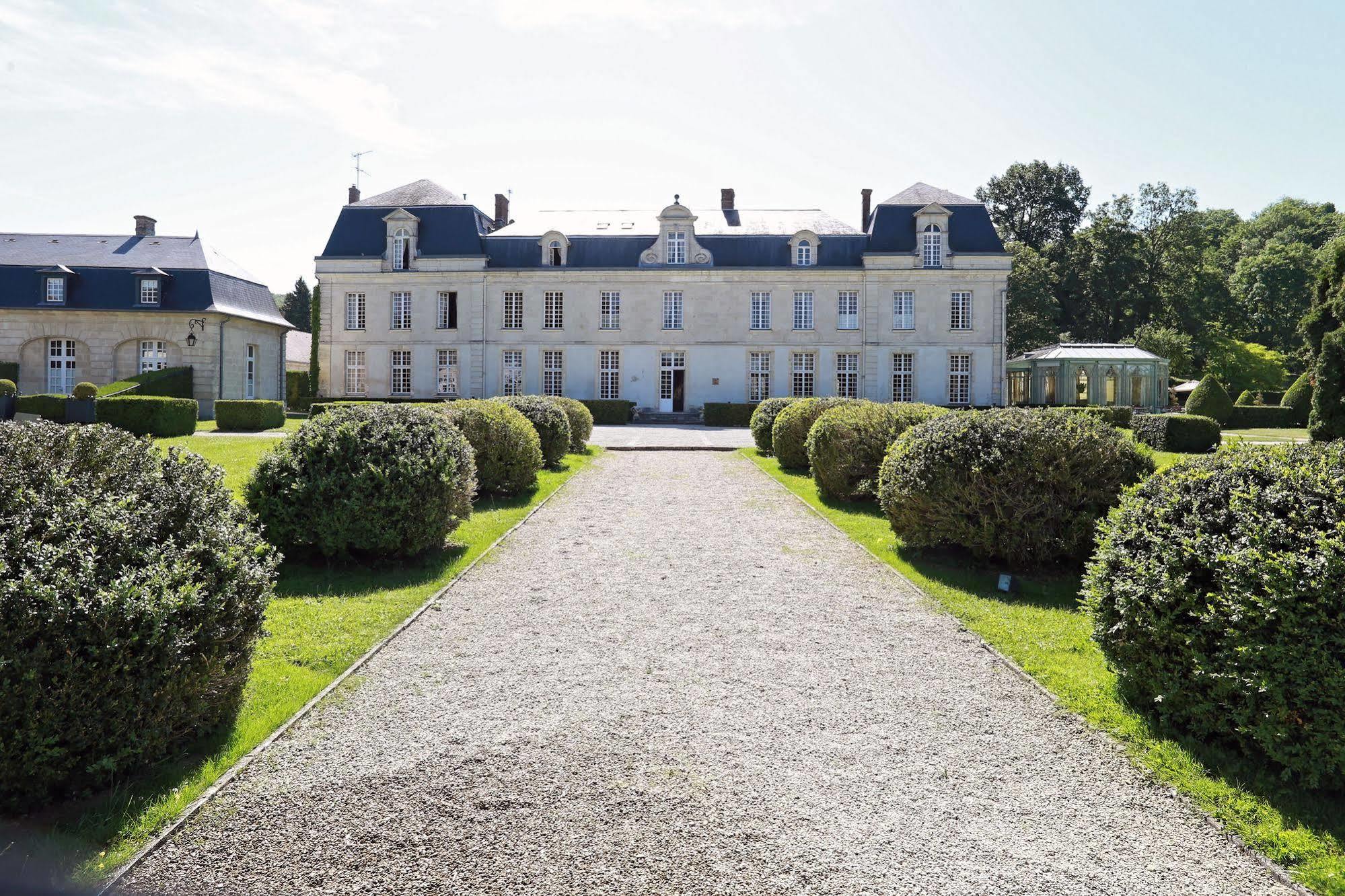 Chateau De Courcelles - Relais & Chateaux Esterno foto