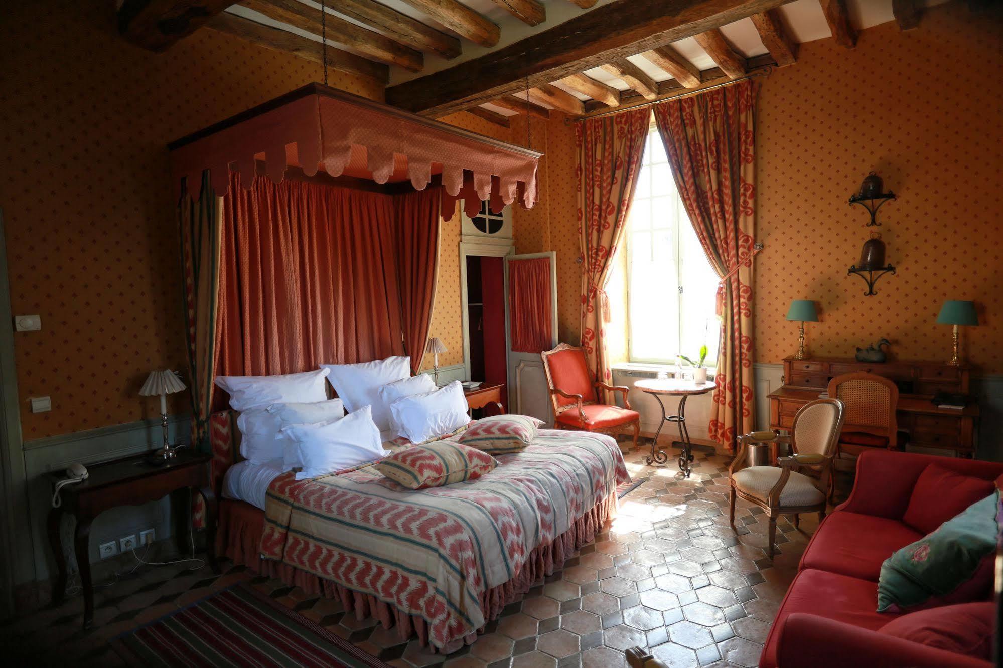 Chateau De Courcelles - Relais & Chateaux Esterno foto