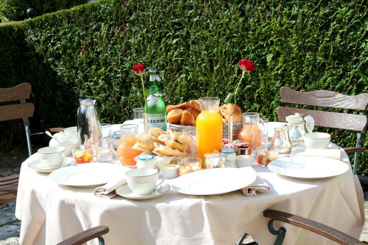 Chateau De Courcelles - Relais & Chateaux Esterno foto
