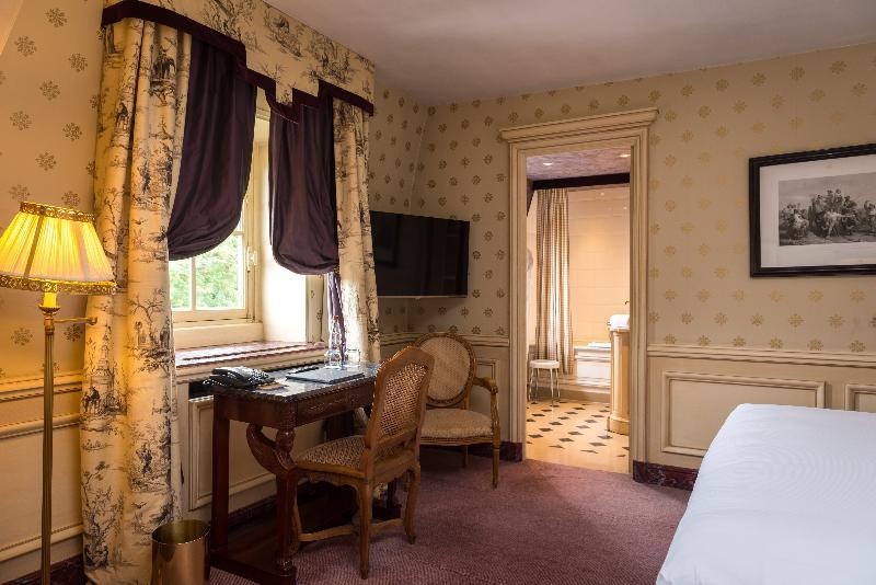 Chateau De Courcelles - Relais & Chateaux Esterno foto